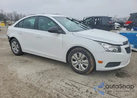 2014 Chevrolet Cruze Ls z USA, uszkodzony, nr VIN 1G1PA5SH9E7130779